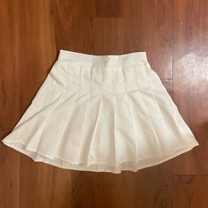 Stella Laguna beach, size: SMALL, white, great condition worn 2 times.